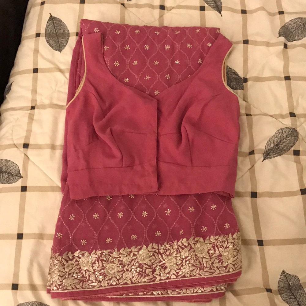 Gorgeous pink and cream threaded sari with sequins